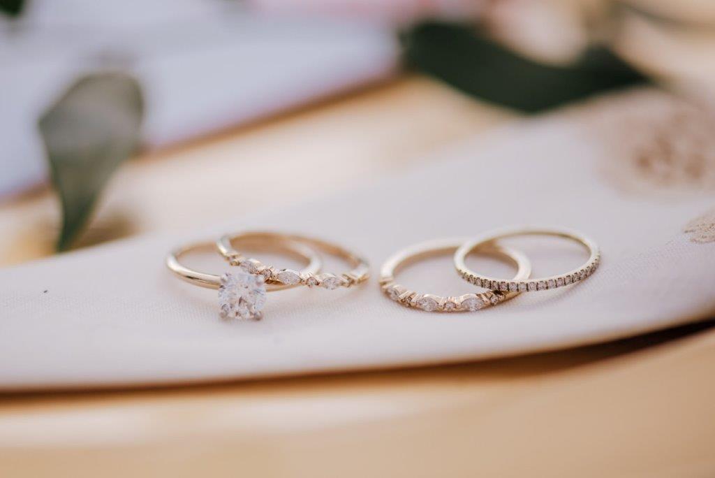 Wedding band rings